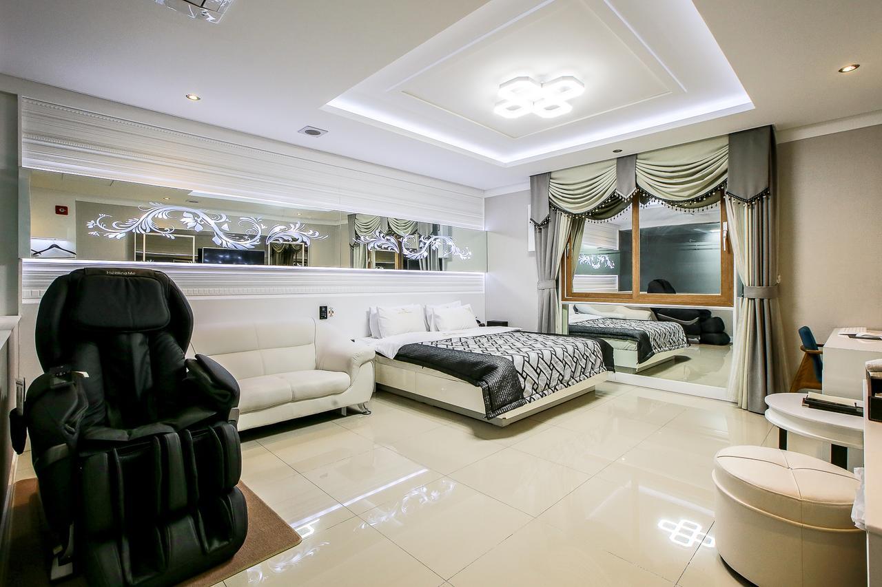 Shell Stone Yeosu Business Hotel Dış mekan fotoğraf